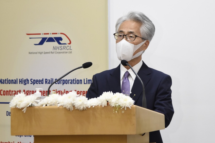 鉄道委員会のCEO兼議長であるV.K.ヤダブ氏が、2020年11月26日のC-4契約調印式にビデオ会議を通じて参加し、スピーチを行った